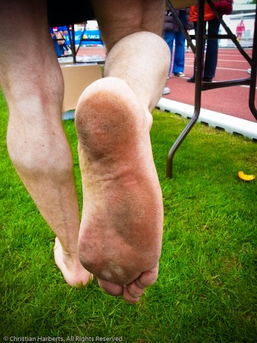 10 mai 2013 Christian Harberts a participe pieds nus au Marathon de Senart 2013, sans incident.