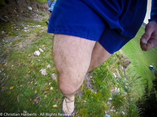 EcoTrail du Massif des Brasses 2014 - Descente rapide après Les Noeuds. Serrer à gauche pour pas gêner les coureurs plus véloces.