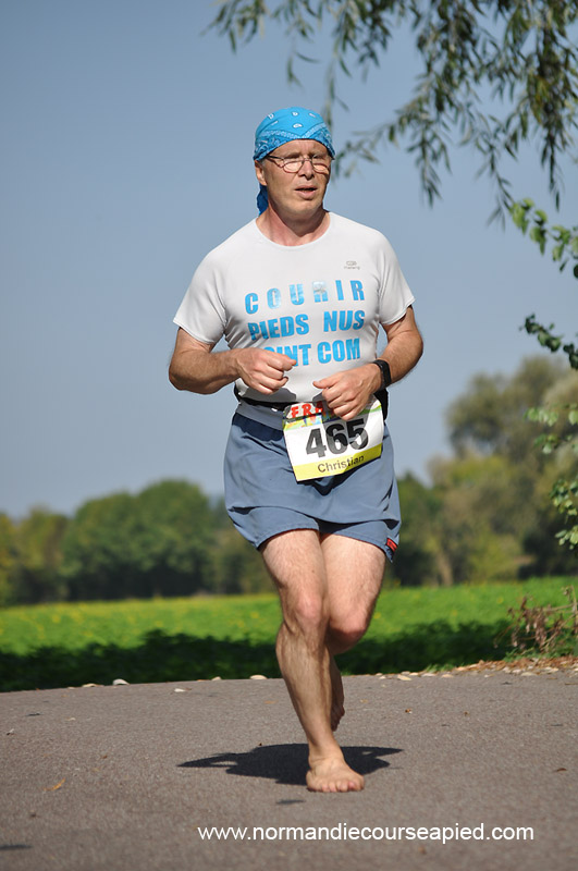 Courir Pied Nu Sur Tapis De Course Courses Archives | Courir pieds nus - ou avec des chaussures minimalistes.