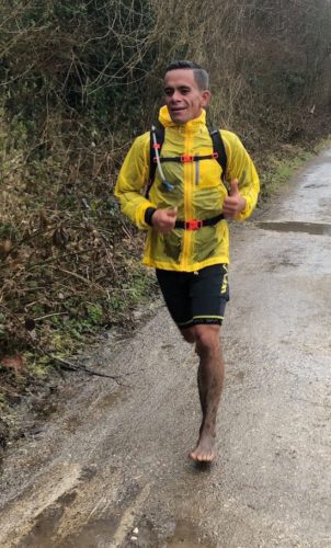 Edwin Ibara pieds nus sur l'EcoTrail Paris 2018 80KEdwin Ibara pieds nus sur l'EcoTrail Paris 2018 80KEdwin Ibara pieds nus sur l'EcoTrail Paris 2018 80K